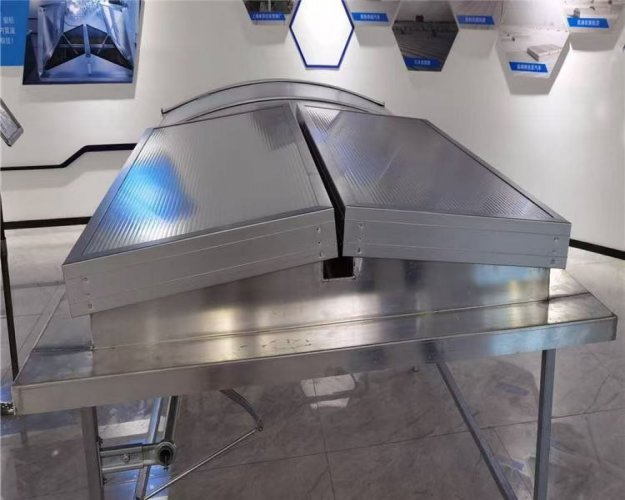 常寧電動(dòng)排煙天窗